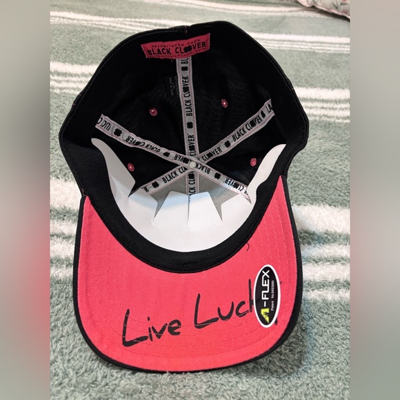 Black Clover 🍀 Live Lucky Golf Lid L/XL - Picture 4 of 4